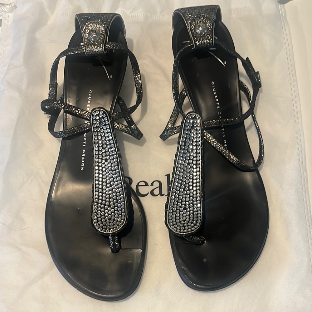 Giuseppe Zanotti Black Rhinestone T-Strap Sandals